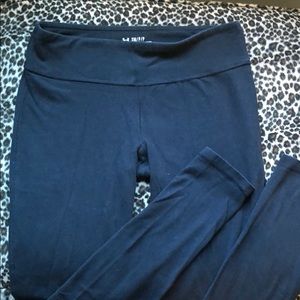 UNDERARMOUR BLACK LEGGINGS